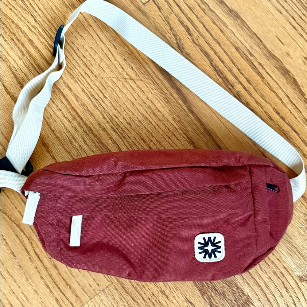 Walker Goods Louie Sling Crossbody/Belt Bag Cinnamon
